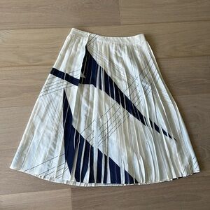 french label: Cotelac. Barely worn. French size sizing 1